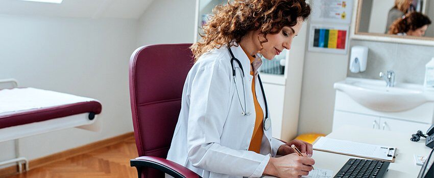 4-Tips-for-Maintaining-an-Independent-Physician-Practice