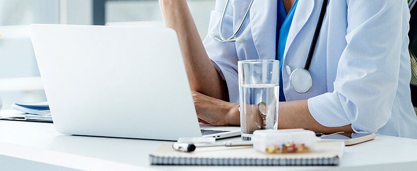 The-Impact-of-Technology-in-the-Healthcare-Sector