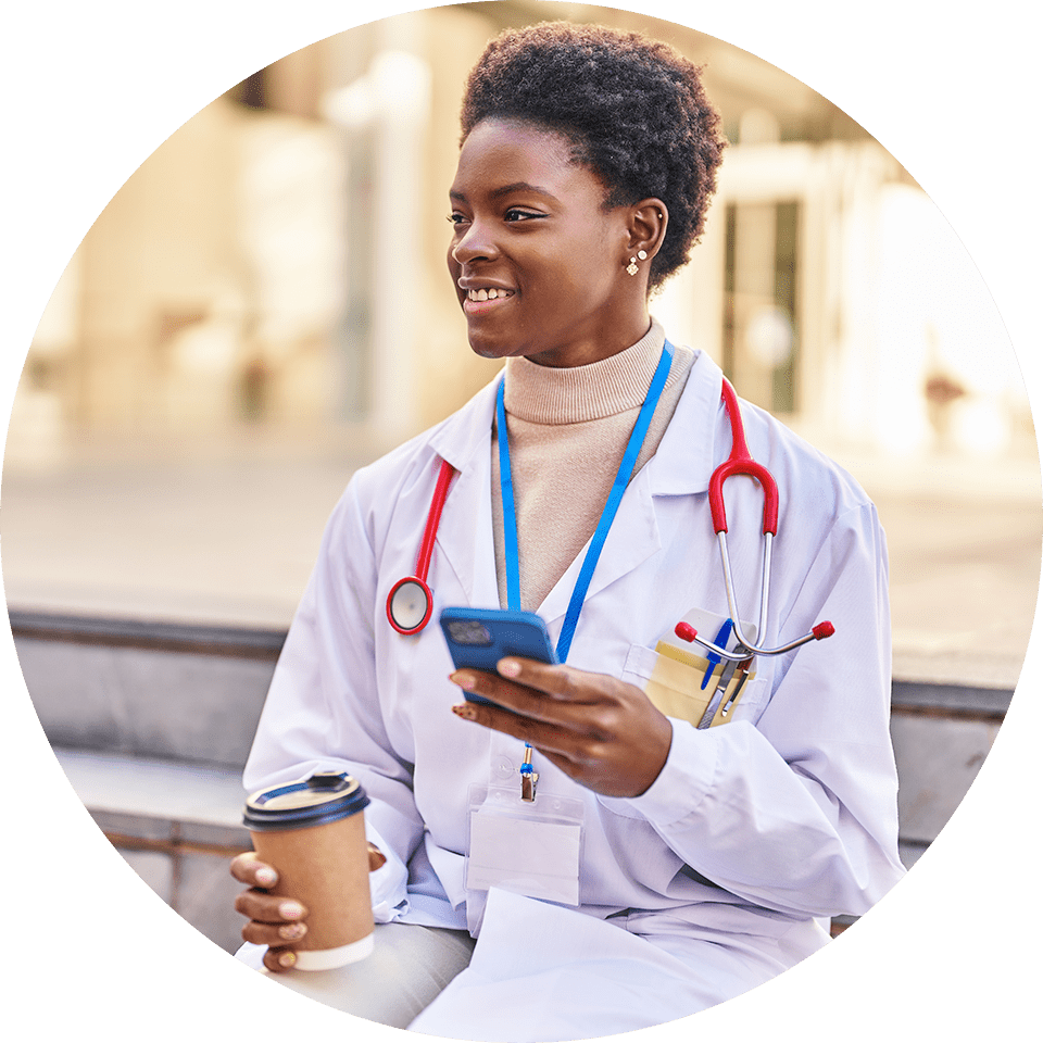 circle-doctor-coffee-phone-smiling-min