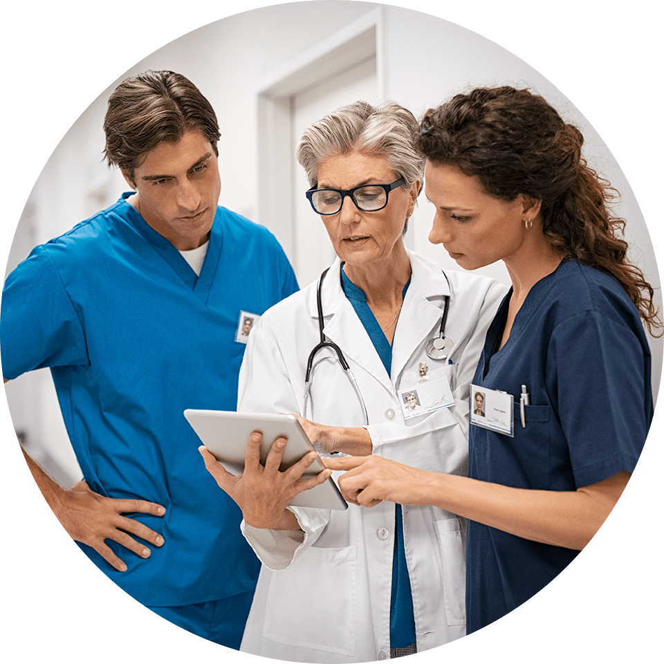 circle-doctor-nurses-tablet-min