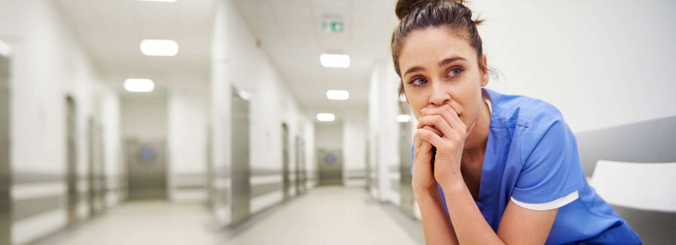 banner-clinician-worried-hallways-min